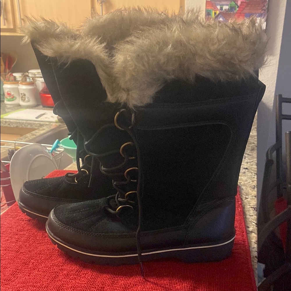 Target Women's Black Lace-Up Faux Fur Winter Boots